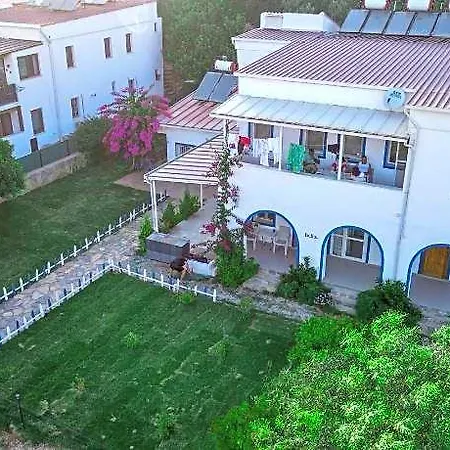 Hotel Yaliyani Restaurant