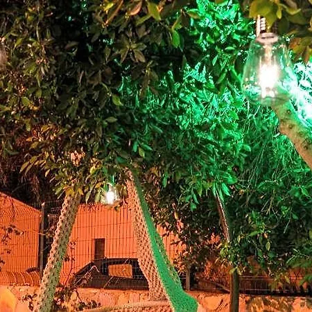 Hotel Yaliyani Restaurant 3*
