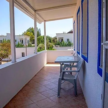Yaliyani Restaurant Hotel 3*